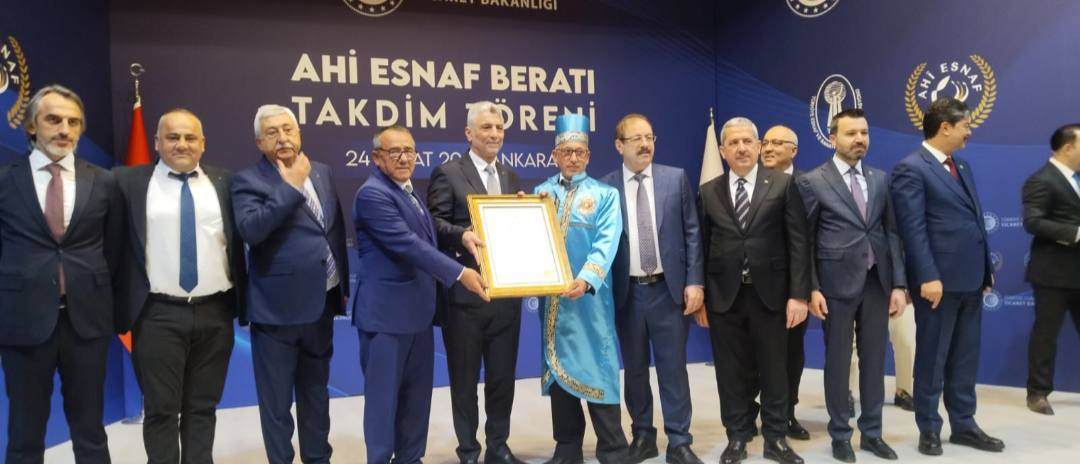 AHİ ESNAF BERATI TAKDİM TÖRENİ